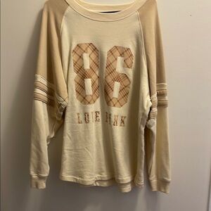 NWOT-Victoria's Secret PINK Long Sleeve Sweatshirt